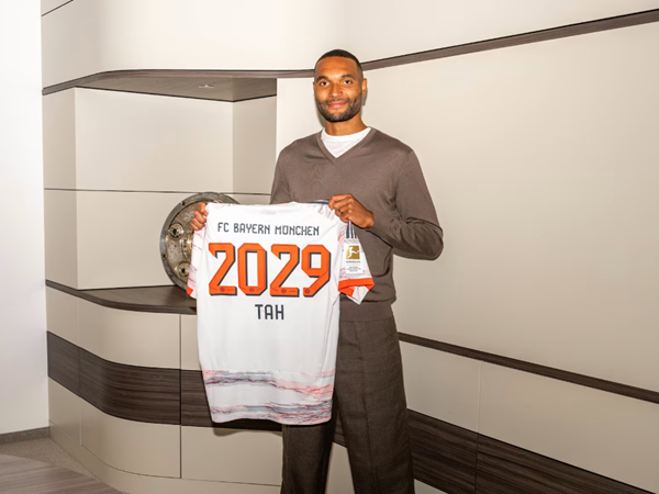 Jonathan Tah ký hợp đồng với Bayern Munich