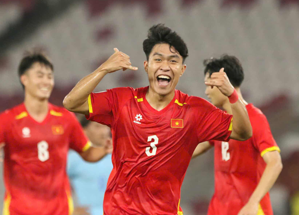 Các cầu thủ U23 Việt Nam trong một trận đấu tại vòng bảng