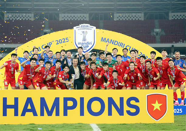 U23 Việt Nam ăn mừng chức vô địch U23 Đông Nam Á lần thứ 3 liên tiếp.