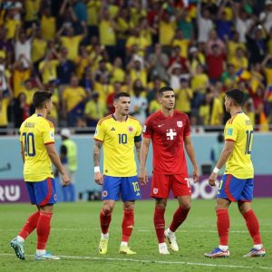 Thụy Sĩ thắng Colombia trên chấm luân lưu kịch tính, Bồ Đào Nha thắng Croatia trong ngày đầy cảm xúc